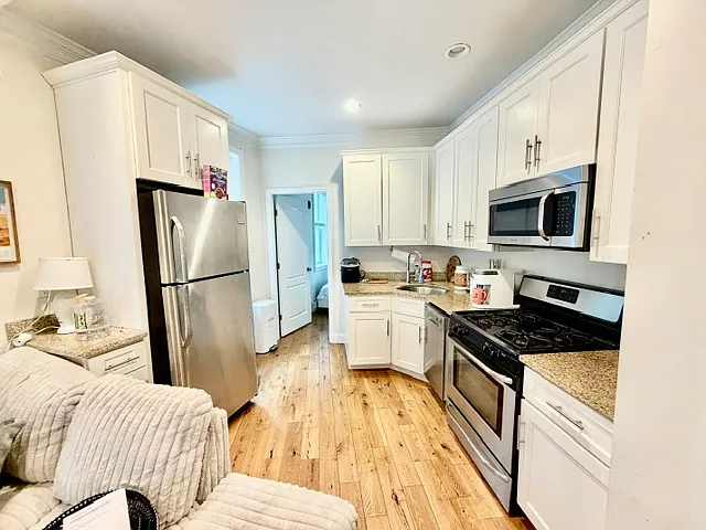 22 Moon St #1 — Photo 4