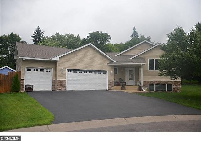 1st image of 542 131st Ave N