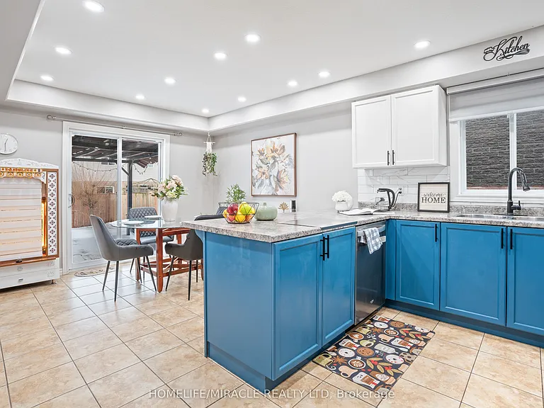 589 Sales Dr — Photo 30