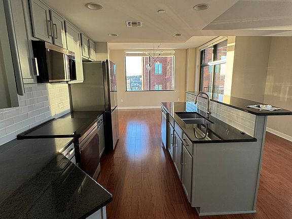 Kitchen, all new samsung appliances