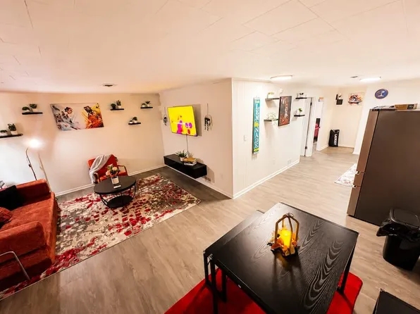 250 Elkin Ave APT C, Indiana, PA 15701
