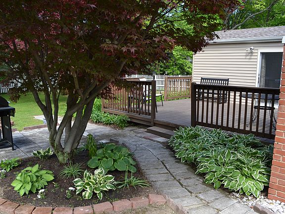 2nd image of 31022 Carlton Dr