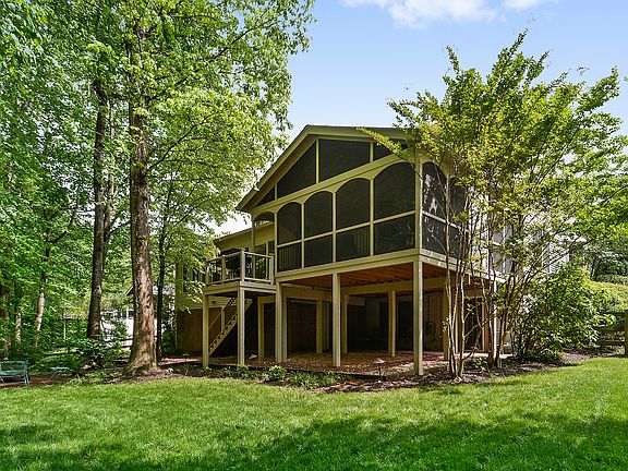 huge screened in porch 