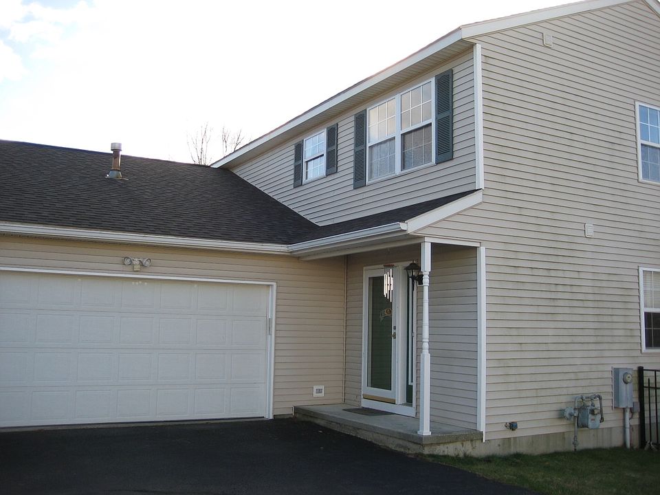 1st image of 11 Erie Ct