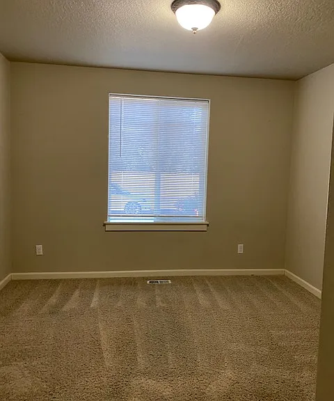 1836 Ash Creek Dr E — Photo 7