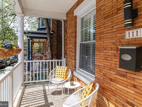 3rd image of 111 W Gorgas Ln
