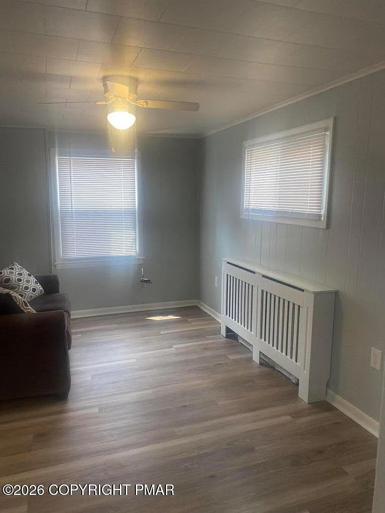 2 bed, 800 sqft, $1,400 — Photo 4