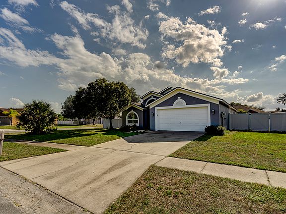 5th image of 10445 Crestfield Dr