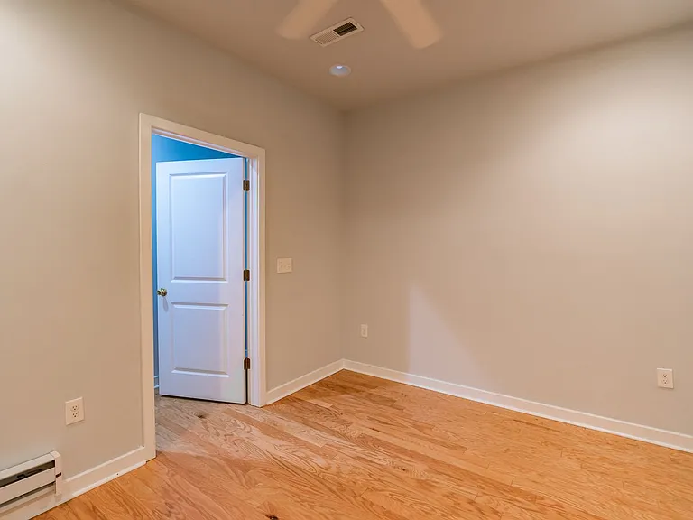 4124 Tower St — Photo 14