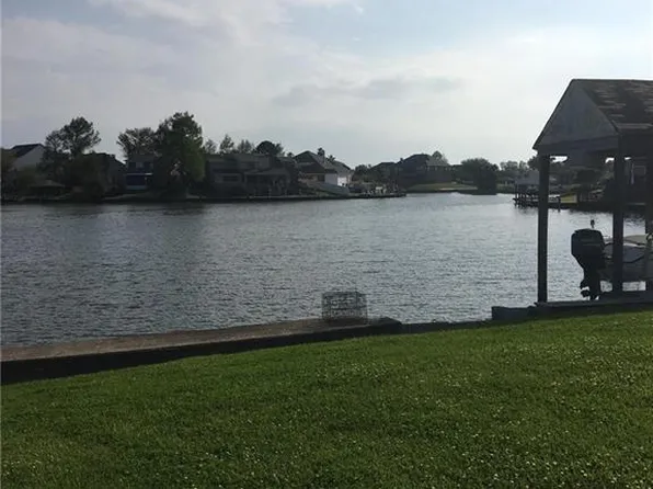 119 Brushfire Ln, Slidell, LA 70458
