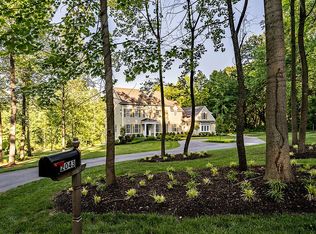 2043 Remington Dr, Chester Springs, PA 19425