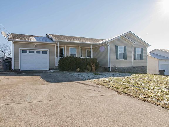 4th image of 302 Chesire Way