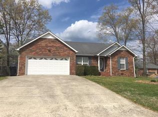 107 Point Dr, Tullahoma, TN 37388