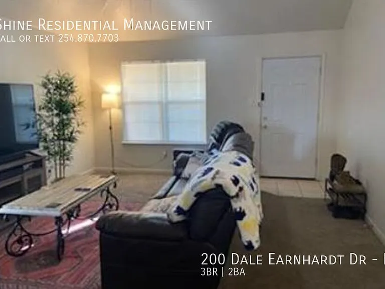 200 Dale Earnhardt Dr #B — Photo 5