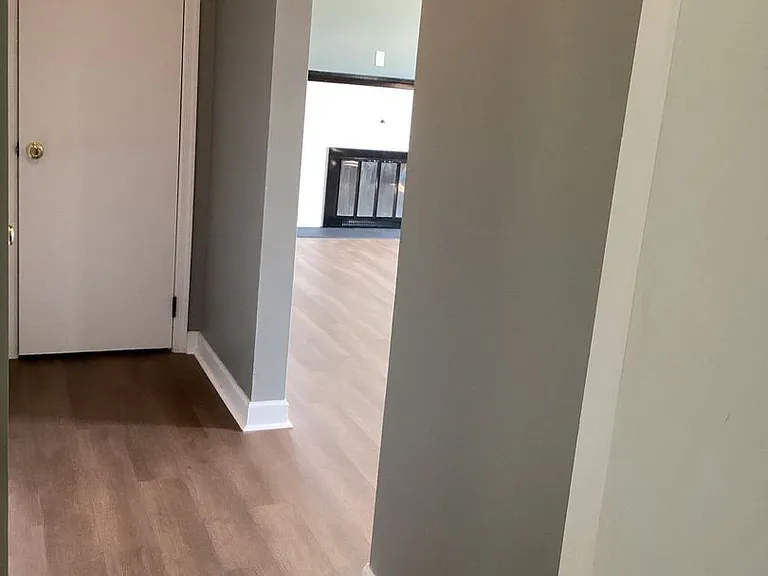 320 Landis Ave — Photo 12