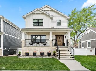 10704 S Troy St, Chicago, IL