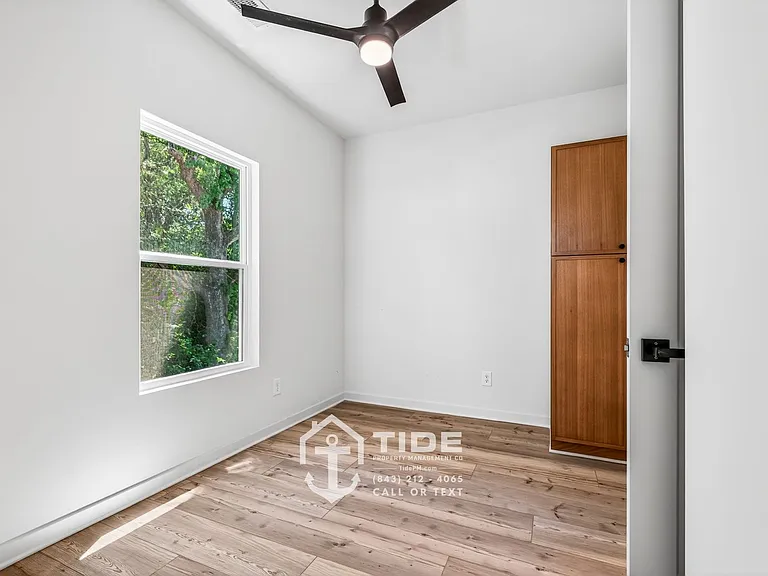 5808 Knight St — Photo 16