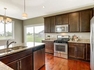 428 Jordyn Ln, Hudson, WI 54016