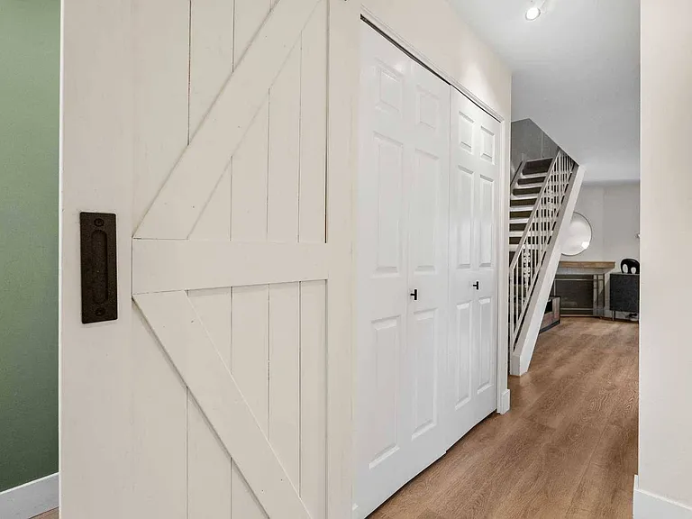415 Oak Ave — Photo 28