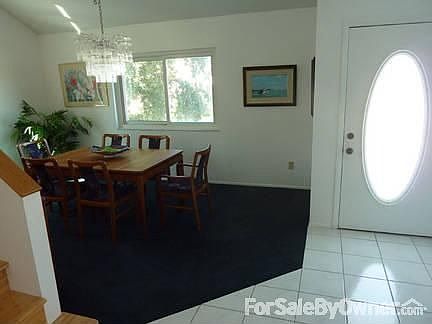 DINING AREA OFF ENTRY