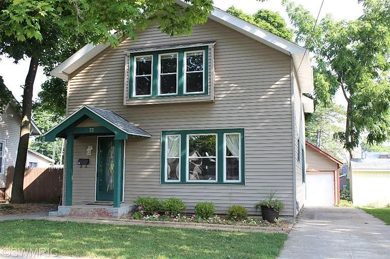 73 E Sharp St photo 1