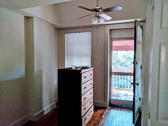 5th image of 3308 Ellwood Ave APT C