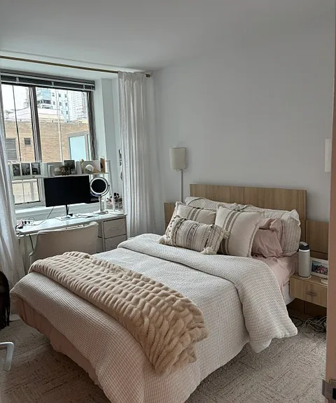 253 Broadway #1019 — Photo 3