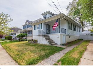 114 S Pine Ave, Maple Shade, NJ 08052