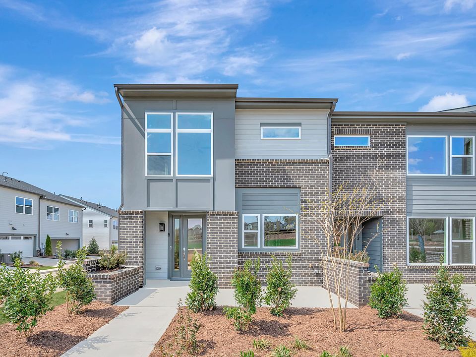 8 Quietwood Way