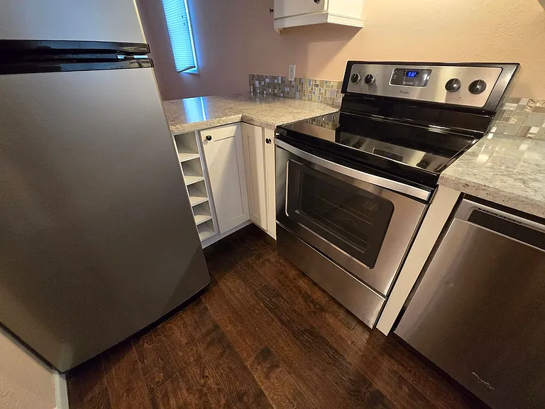 2201 Pearl St #217 — Photo 32