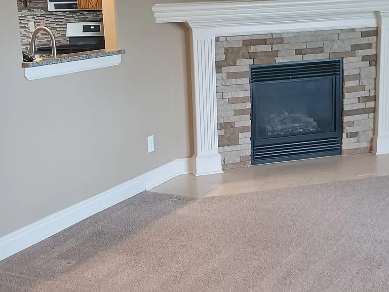 210 NW Michael Dr — Photo 5