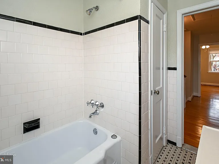 127 Stanmore Rd — Photo 14