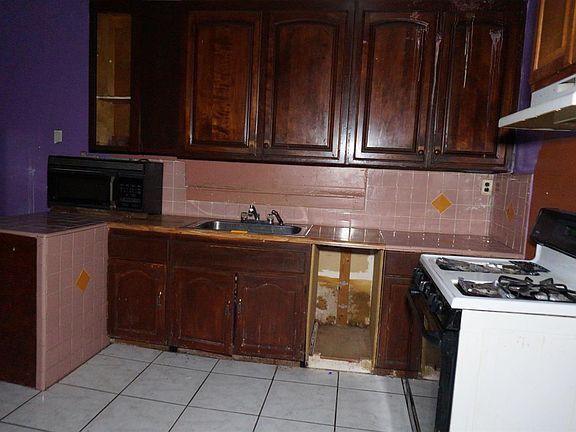 5th image of 527 U St
