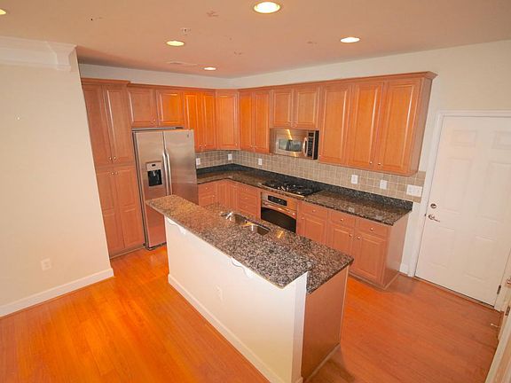 5th image of 2336 Brookmoor Ln