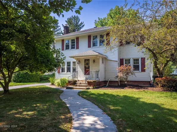 51 Fair Oaks Ave, Rochester, NY 14618