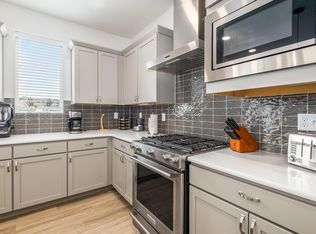 5795 Champlain Dr, Timnath, CO 80547