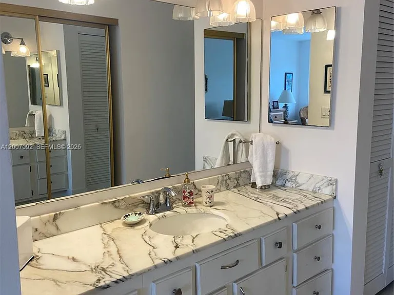 5100 N Ocean Blvd #1106 — Photo 21