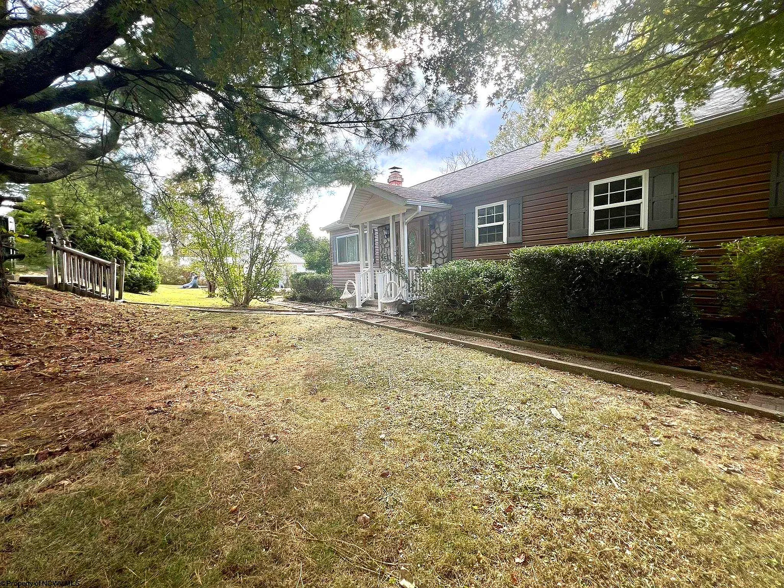 1651 Big Tree Dr photo 1