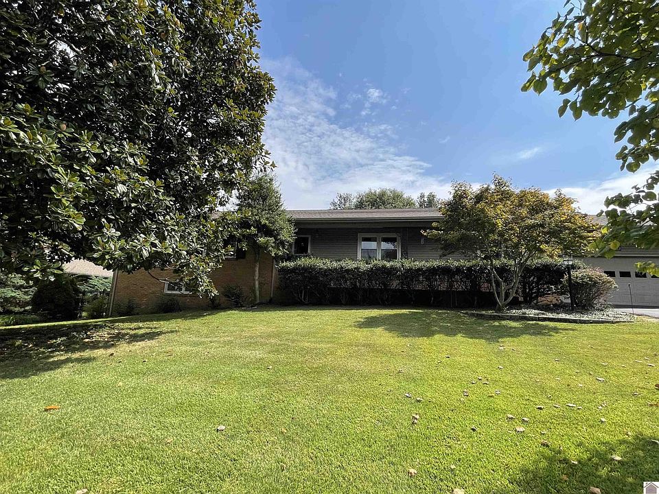 1st image of 3810 Primrose Pl
