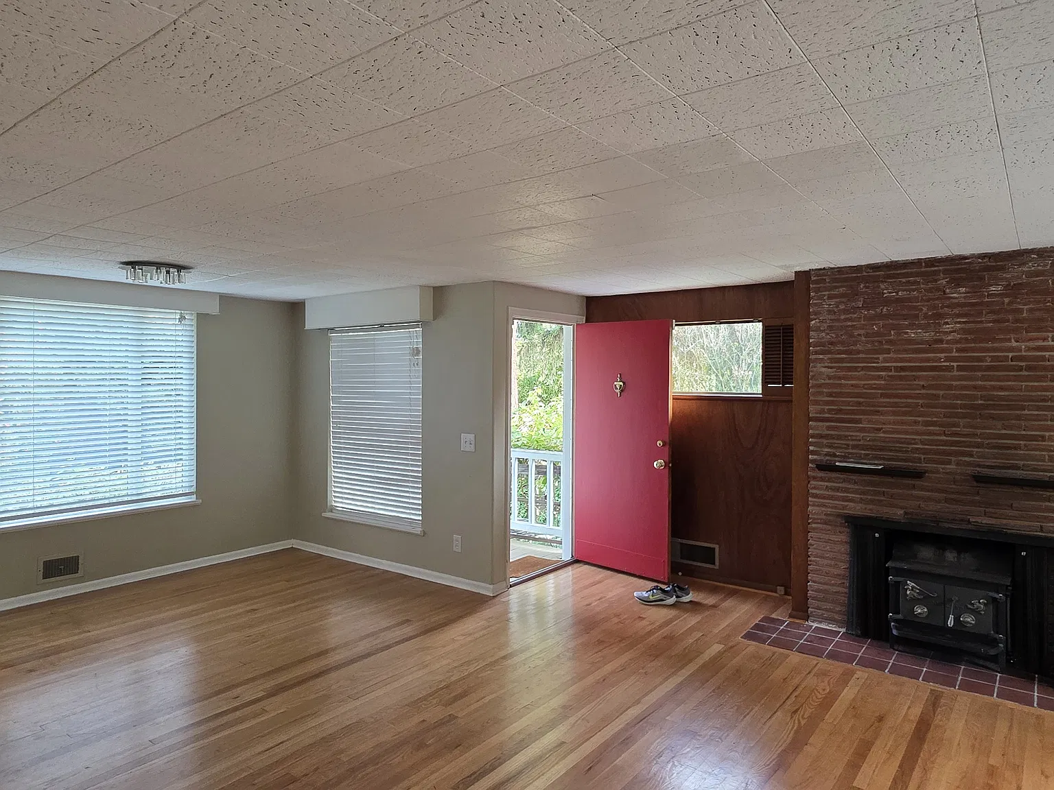 927 108th Ave SE — Photo 4