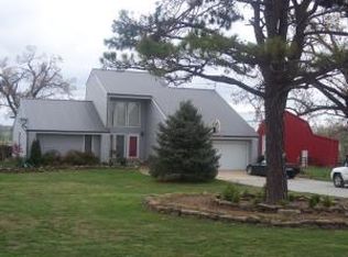 1516 May Ln W, Harrison, AR 72601