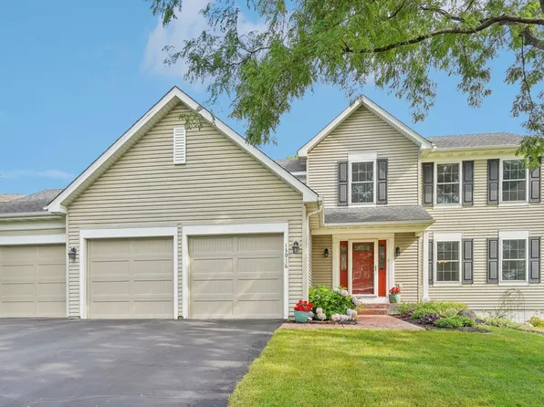 13916 Aquila Cir, Savage, MN 55378