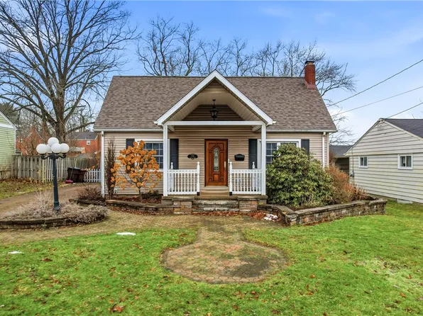 772 Spencer Ave, Sharon, PA 16146