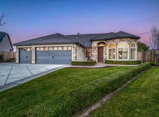 993 Silverbrooke St, Kingsburg, CA 93631