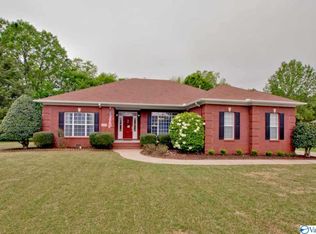 208 Turtle Creek Dr, Huntsville, AL 35806