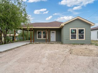 1107 W Martin St, Del Rio, TX 78840