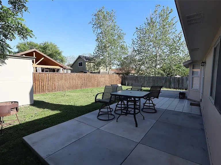 7003 Apperson St — Photo 6