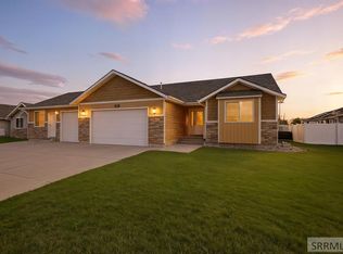 819 Lucy Ave, Chubbuck, ID 83202