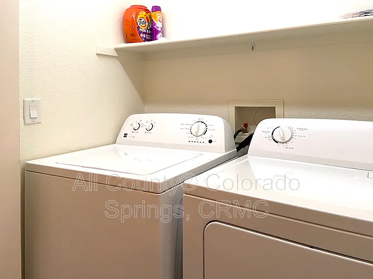 4305 Prestige Point — Photo 13
