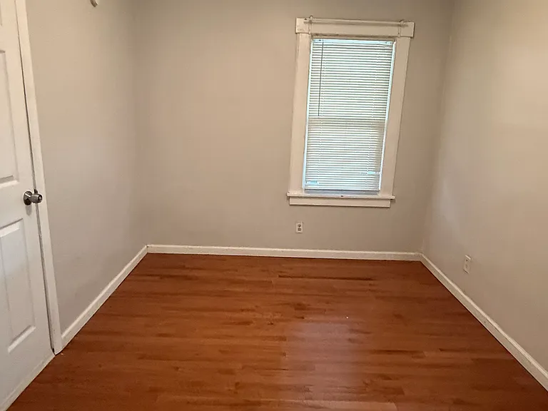 12 Grandview Ave — Photo 14
